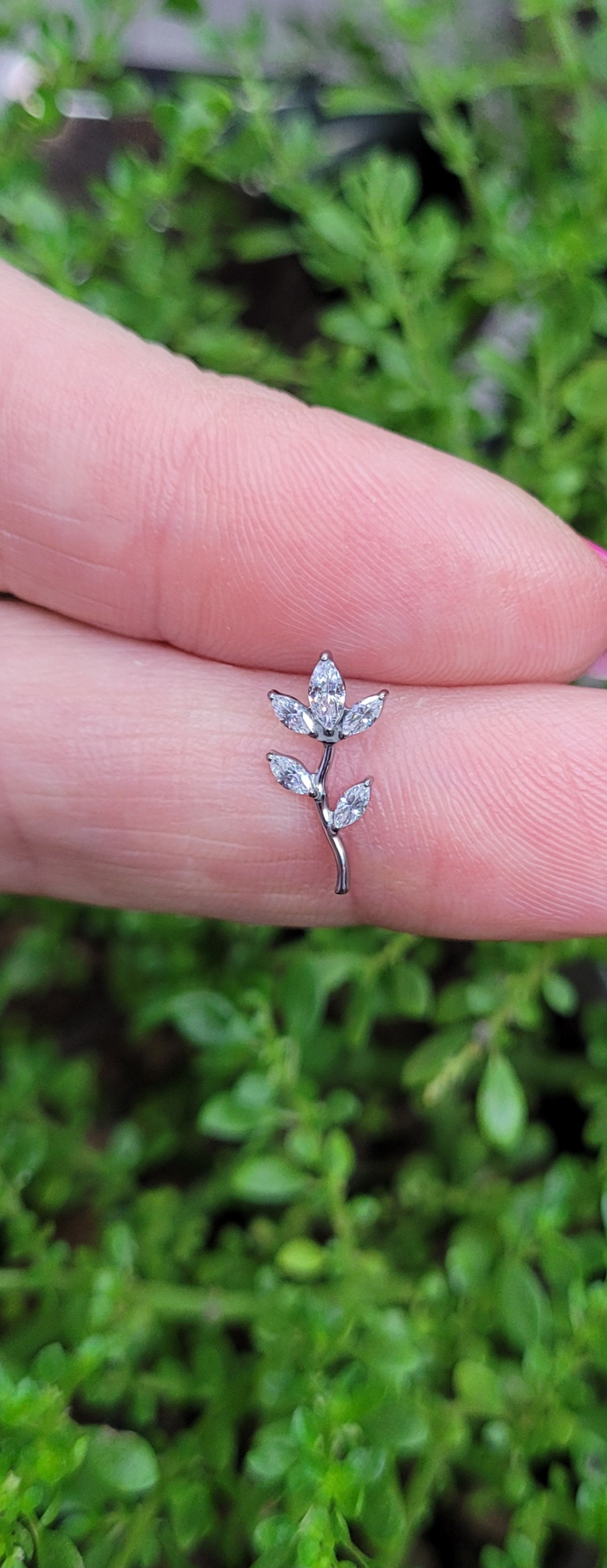 Joia em titânio prateado — modelo Labret