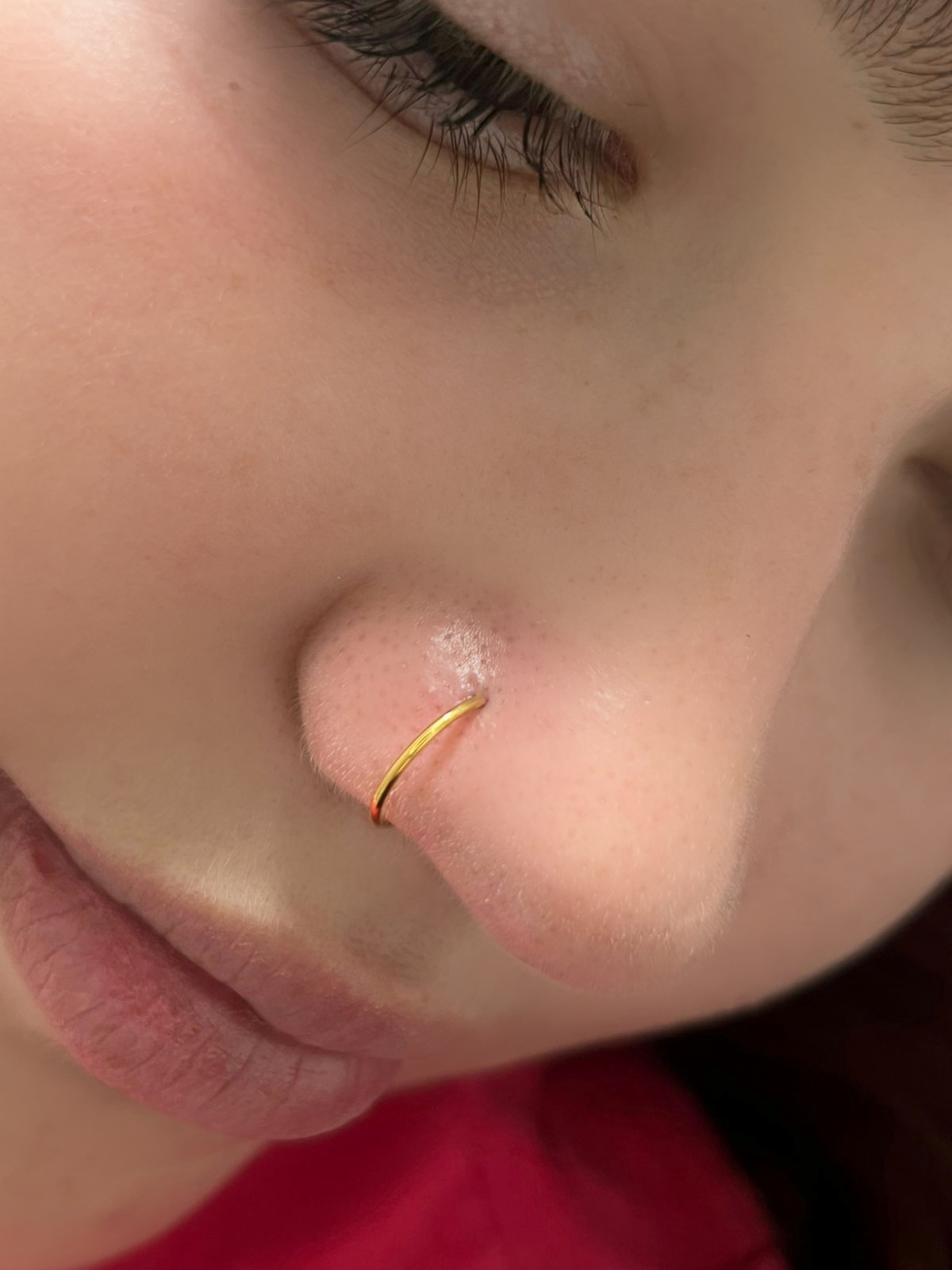 Piercing nostril no nariz